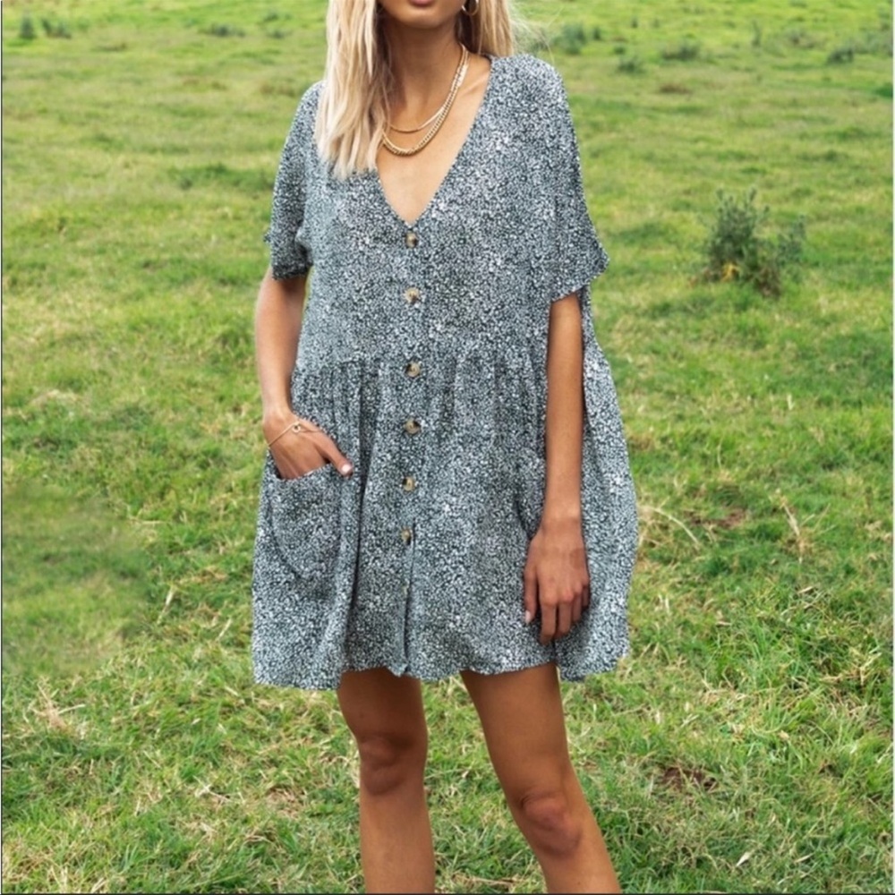 Princess Polly dress
